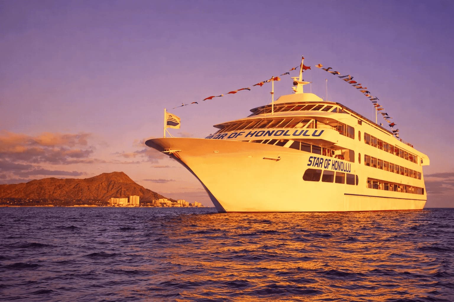 Oahu Dinner Cruises