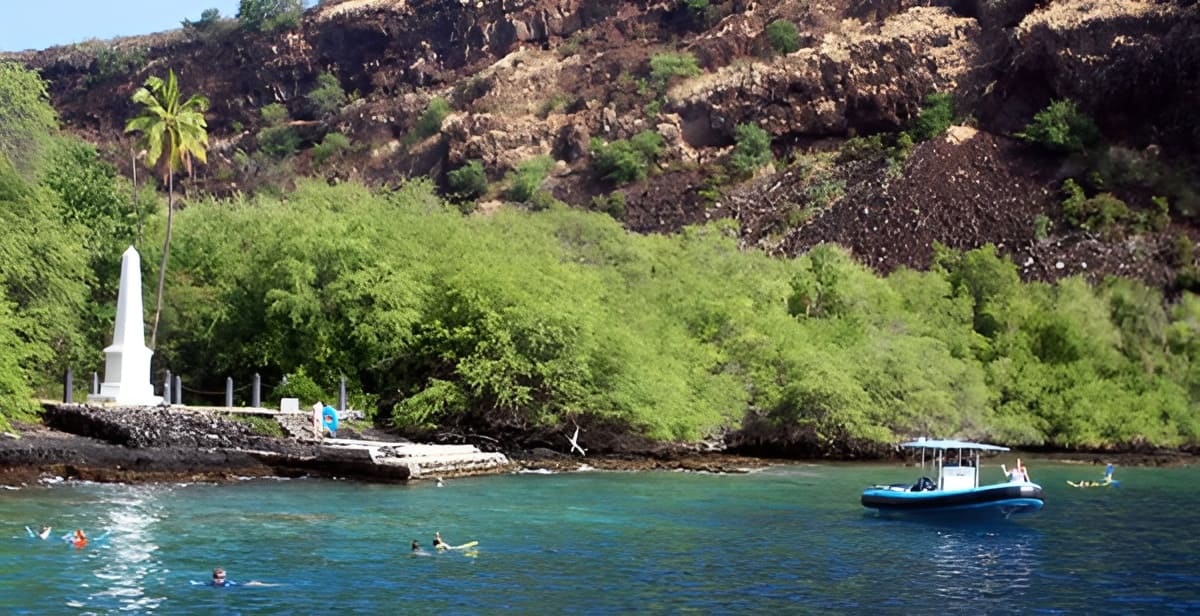 Captain Cook Snorkel Adventure