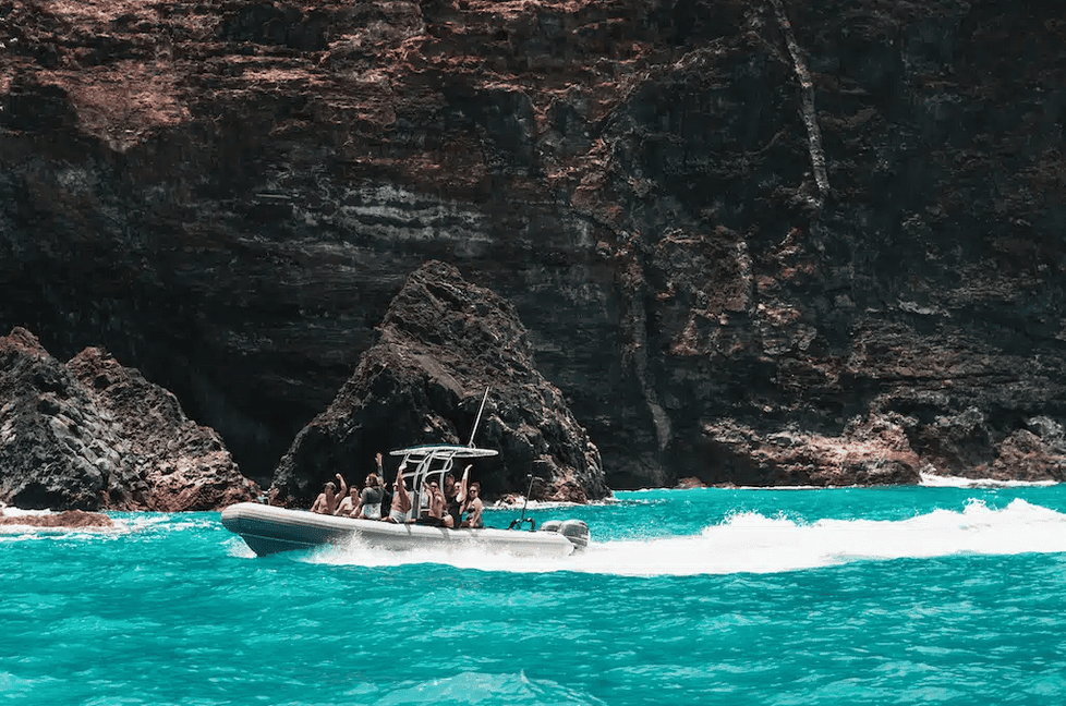Blue Dolphin Charters – Napali Raft Snorkel Tour