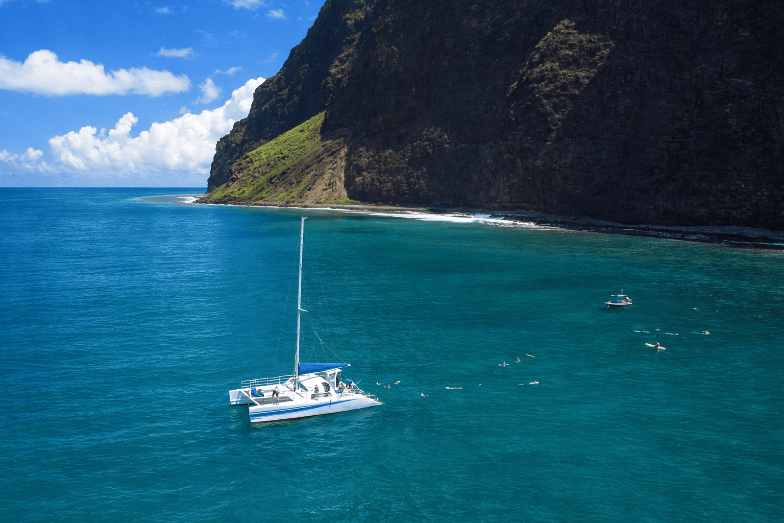 Holo Holo Charters – Na Pali Coast Snorkel Sail