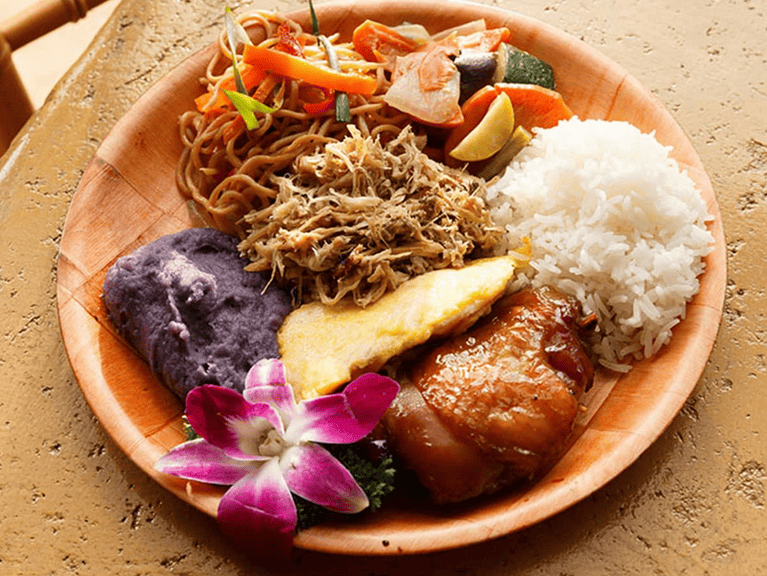 Luau Kalamaku Dinner