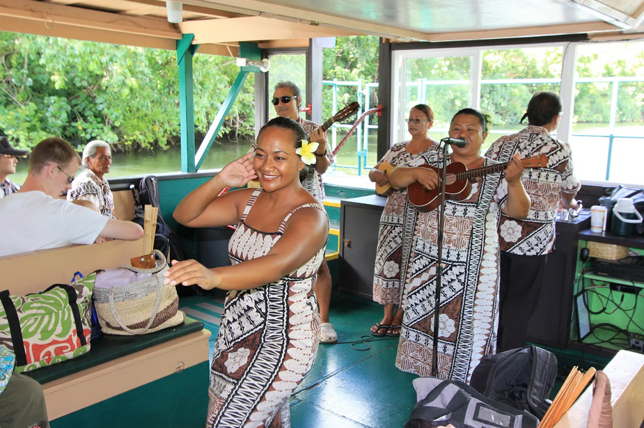 Wailua River Cruise & Fern Grotto Afternoon Tour