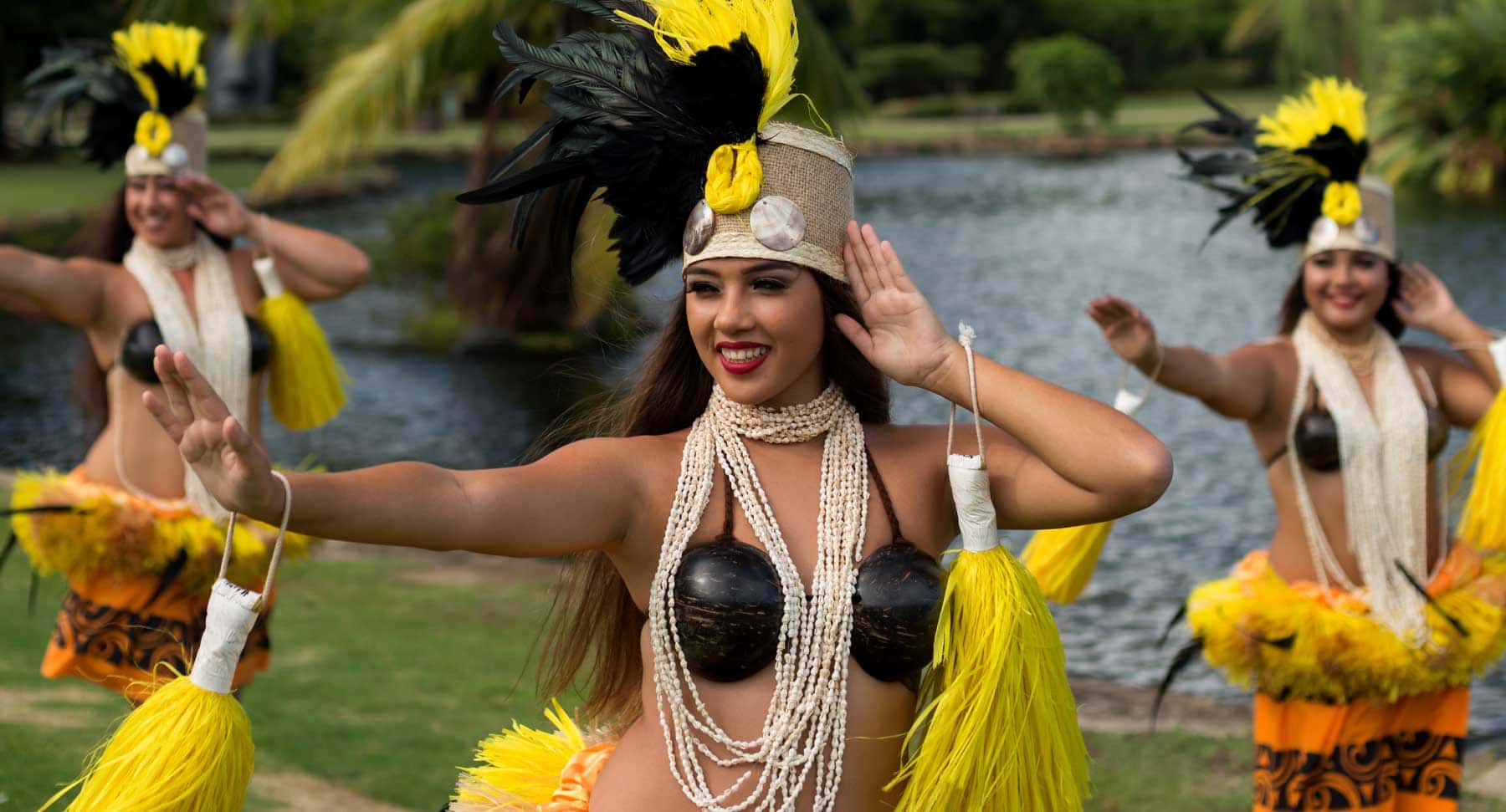 Smith's Luau Show