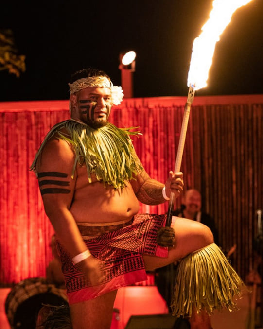 Luau Performer