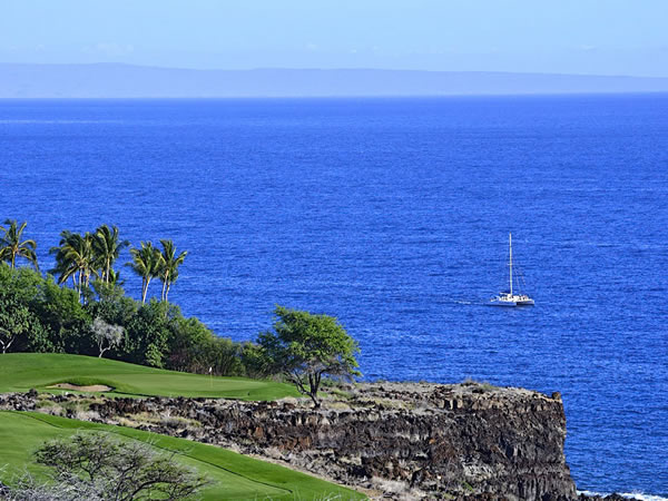 Expeditions Lanai 4x4 Trekker Tour – rugged jeep-style ride exploring Lanai’s backroads