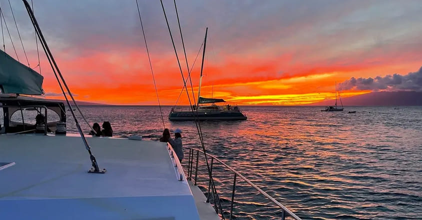 Sea Maui – Premium Sunset Dinner Cruise