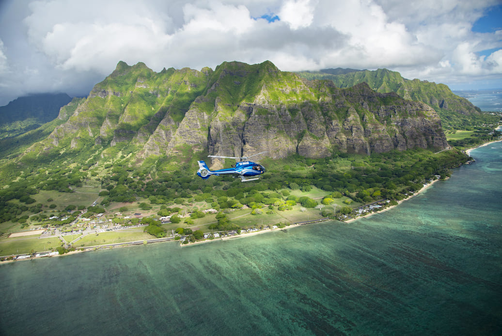 Blue Hawaiian Helicopters – Blue Skies of Oahu
