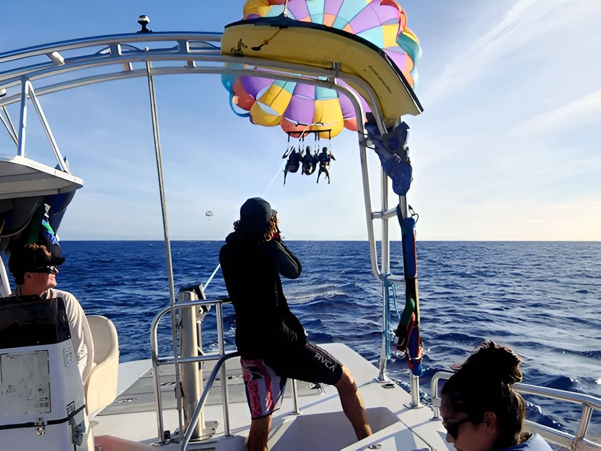 Parasailing Tour