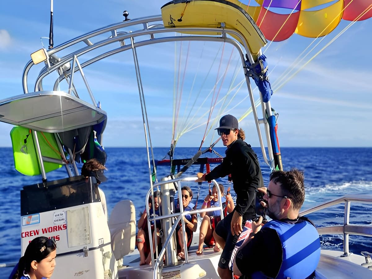 Parasailing Tour