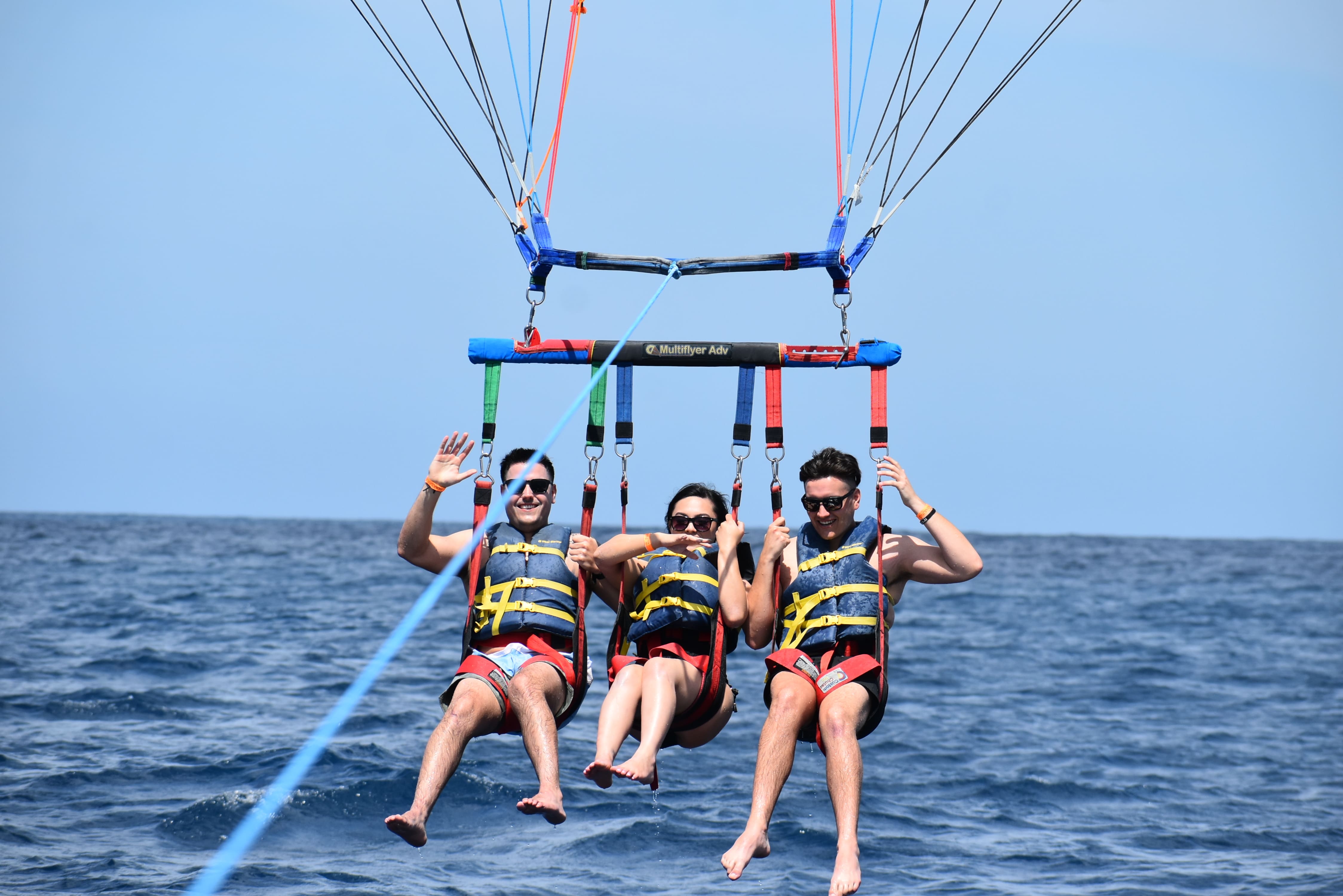 Waikiki Parasailing