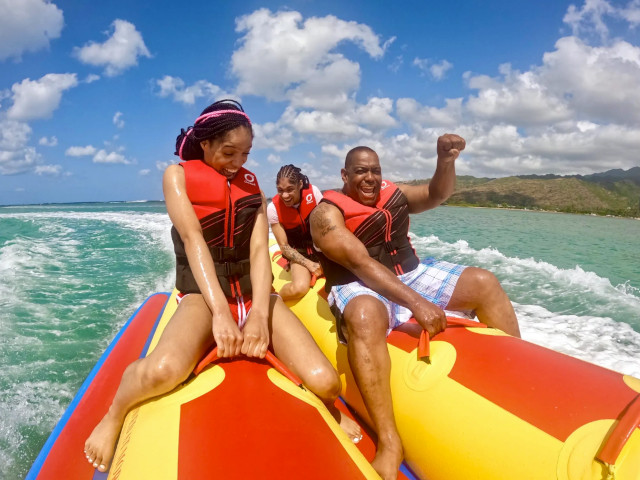 H2O Sports Hawaii – Banana Boat