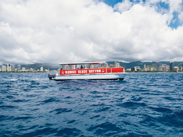 Hawaii Glass Bottom Boat – Daytime Tour