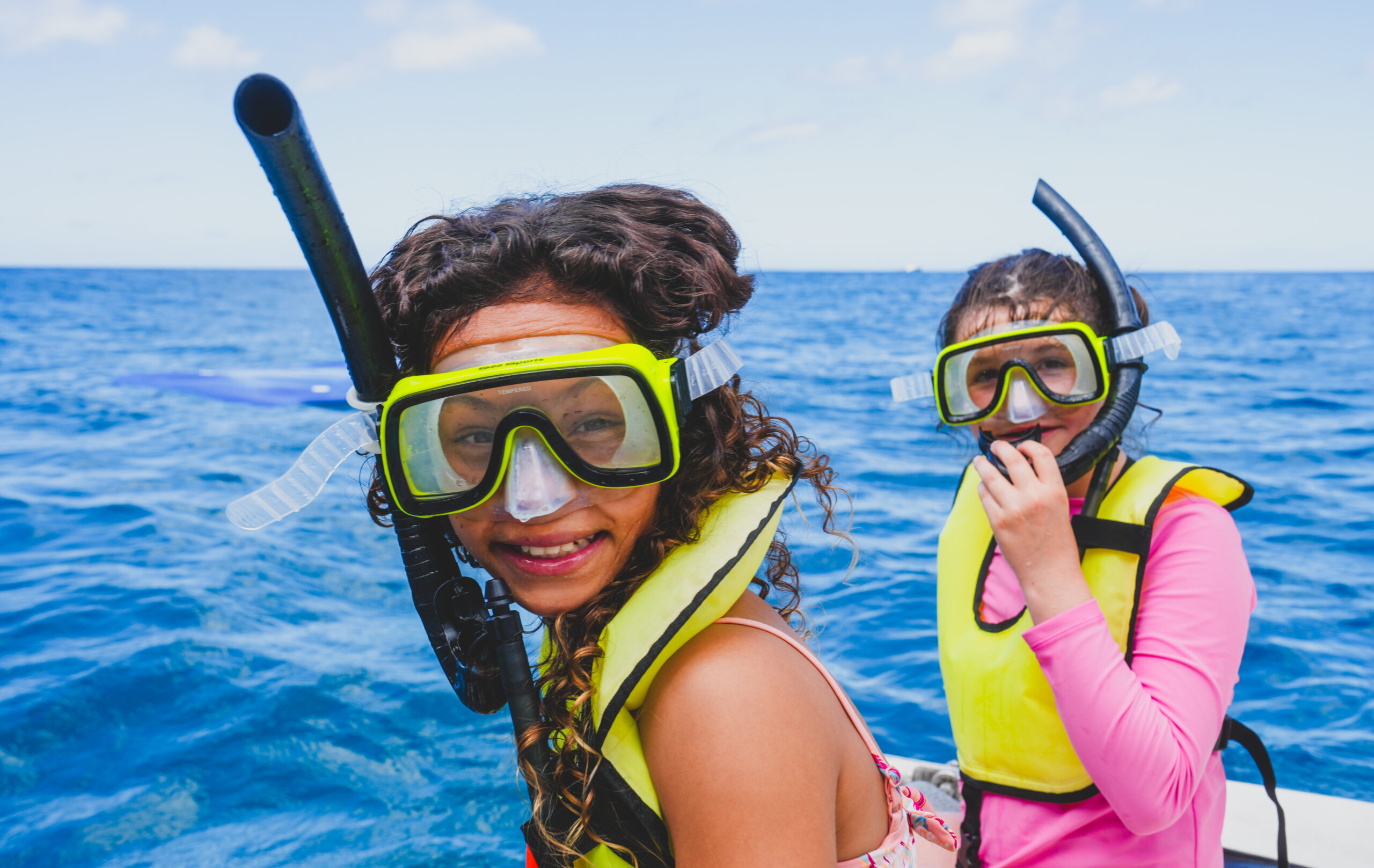 Hawaii Nautical – Waikiki Turtle Snorkel Sail