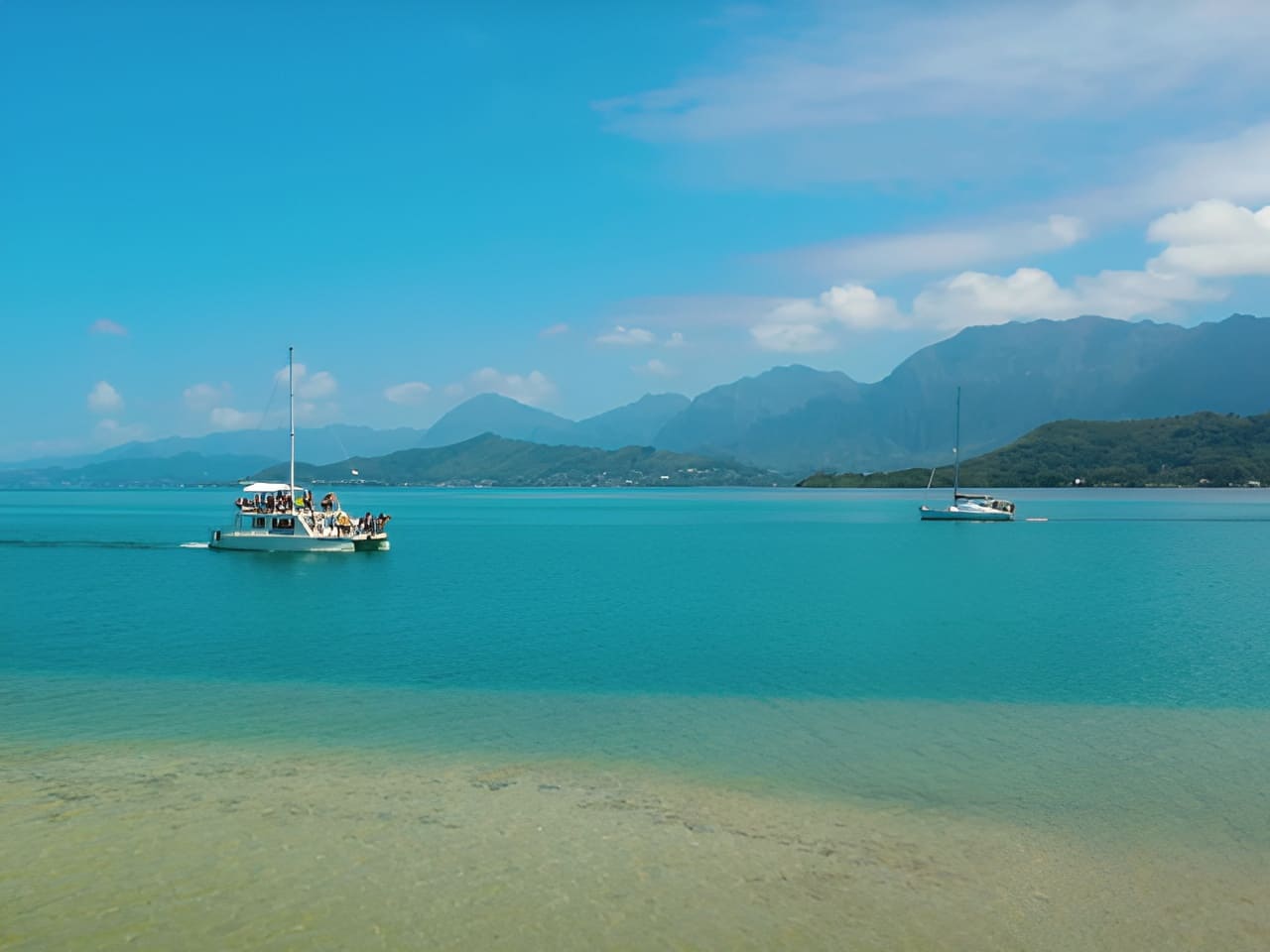 Cruising in Kaneohe Bay
