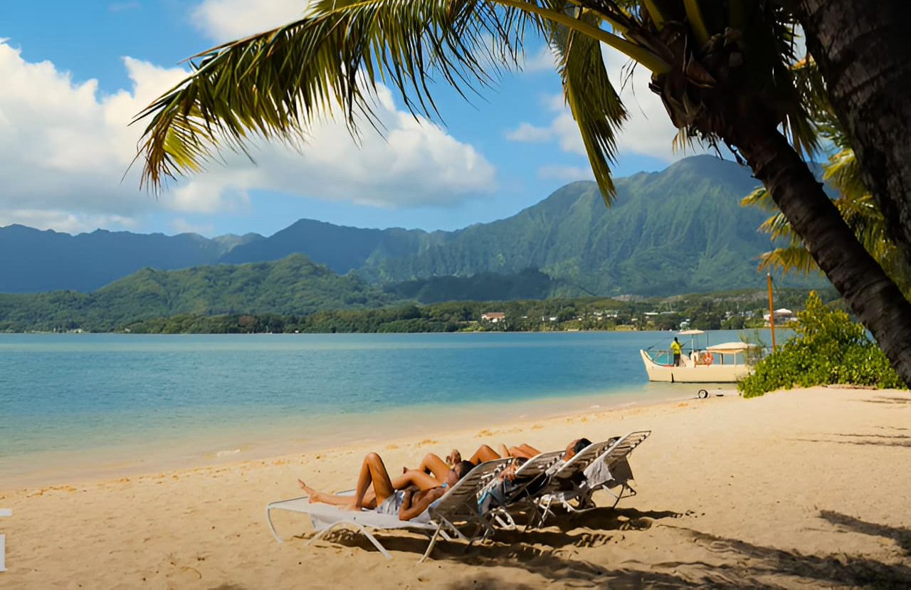 Kualoa Ranch – Secret Island Beach Expedition
