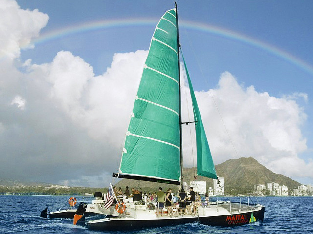 Waikiki catamaran cruise with ocean breezes and scenic coastline