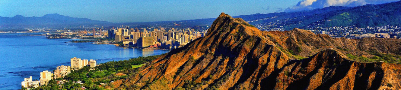 Oahu Grand Circle Island Tour with scenic coastal stops, North Shore highlights, and classic island viewpoints