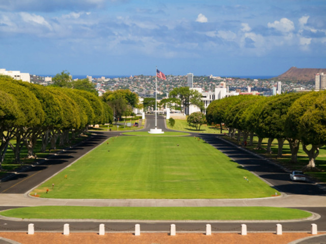 Polynesian Adventure Tours - Pearl Harbor, Arizona Memorial & Punchbowl Tour