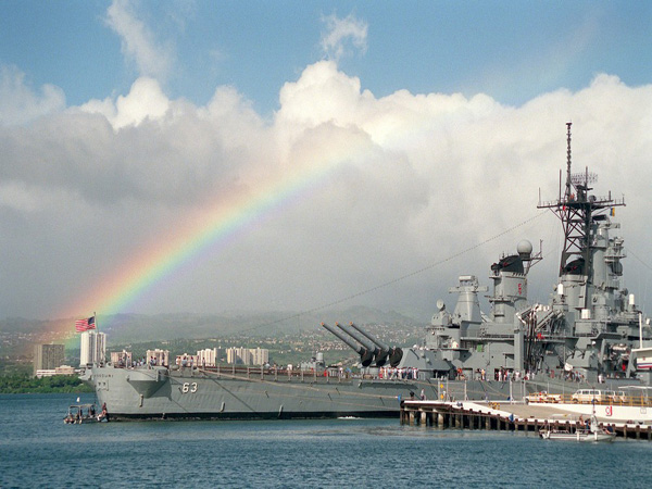 Premium Pearl Harbor tour – Oahu sightseeing with memorial visits and local highlights