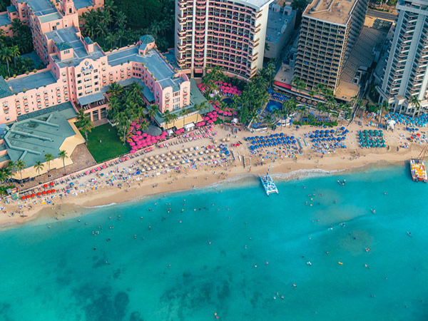 City by the Sea helicopter flight showcasing Waikiki, Diamond Head and Honolulu