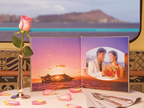 Waikiki Dinner Cruise – Star of Honolulu Sunset Cruise off Oahu
