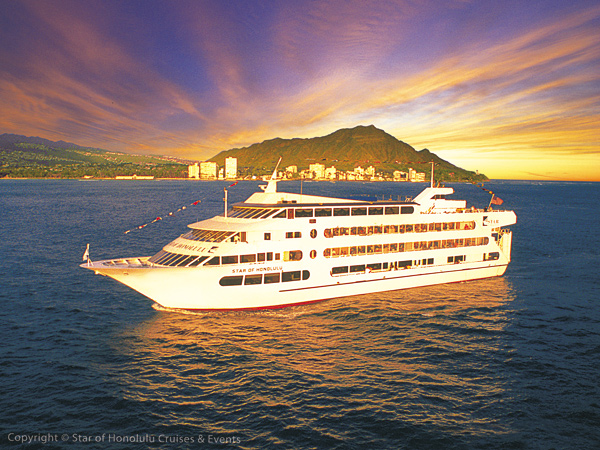 Star of Honolulu – New Year’s Eve Midnight Cruise