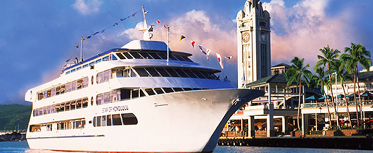 Star of Honolulu New Year’s Eve midnight cruise with fireworks views