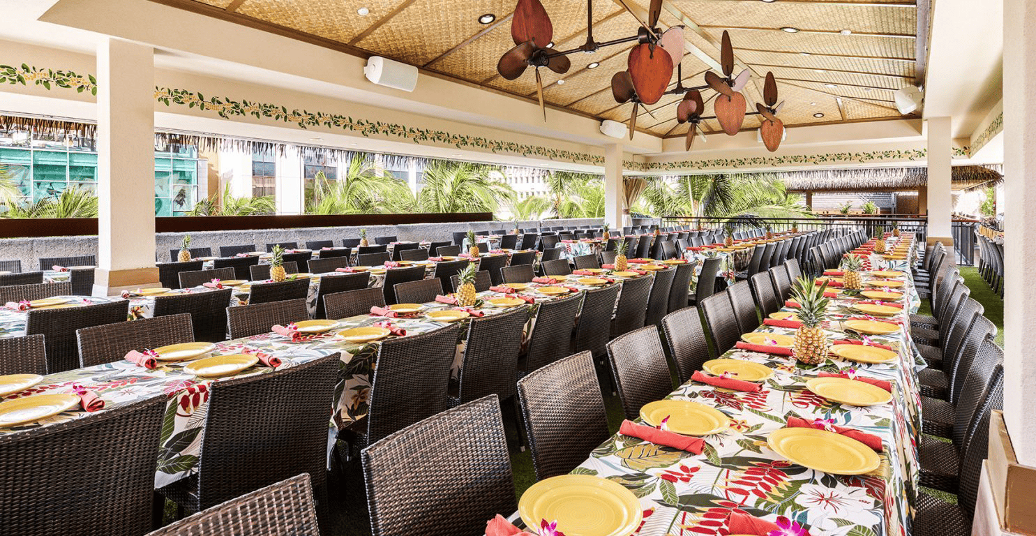Waikiki Luau Dining